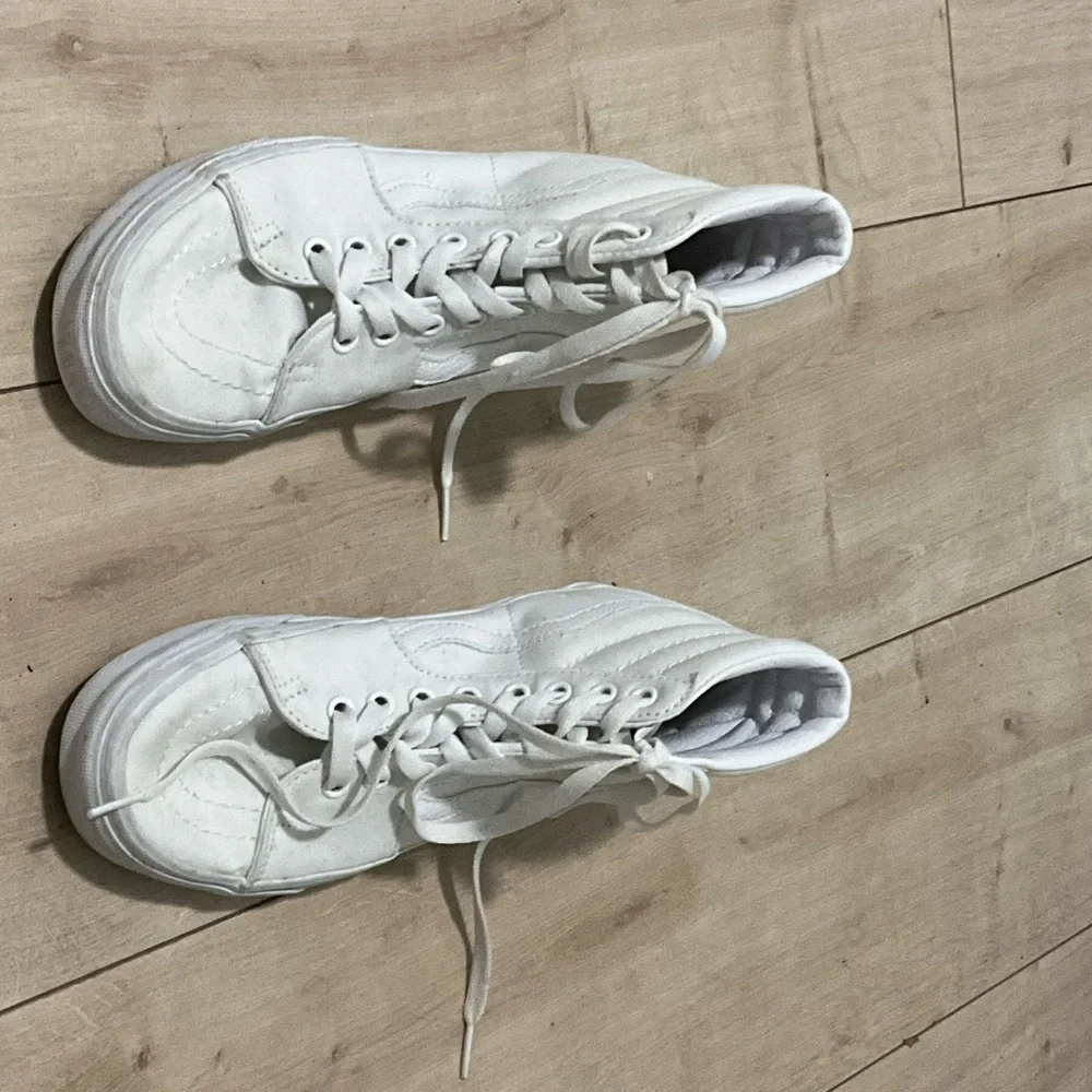 Vans White High-Top Sneakers - Picture 2 of 8